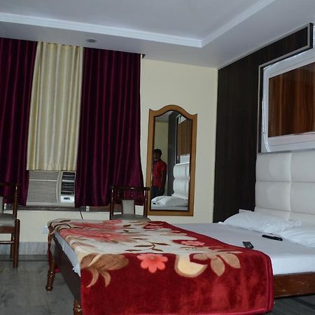 The Regal - Arrah By Othpl Hotel Ngoại thất bức ảnh