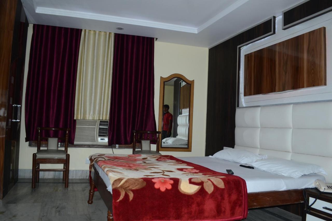 The Regal - Arrah By Othpl Hotel Ngoại thất bức ảnh